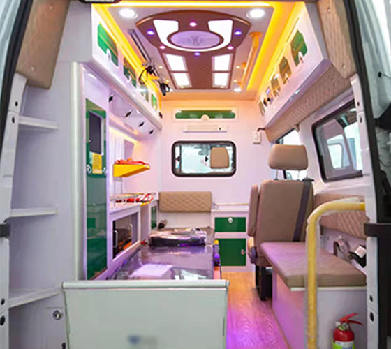 交口县车辆内部展示